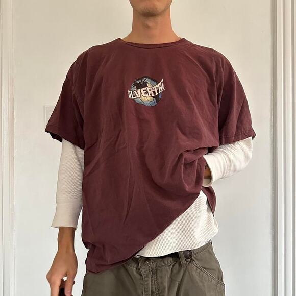 Vintage 90s Faded Graphic Levi’s Silvertab Logo Skate Shirt - Picture 6 of 7